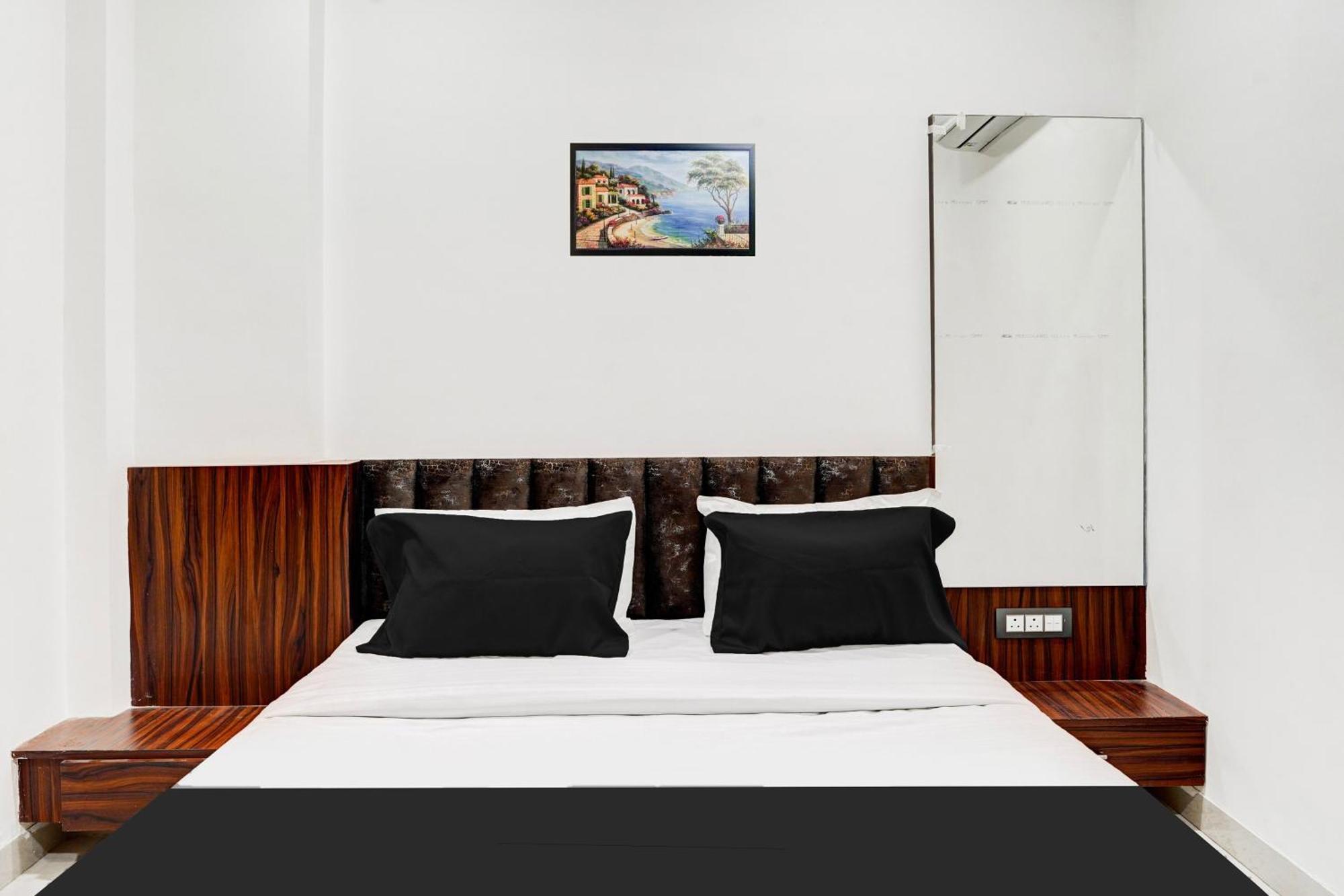 Hotel O Rudra Palace โบปาล ภายนอก รูปภาพ